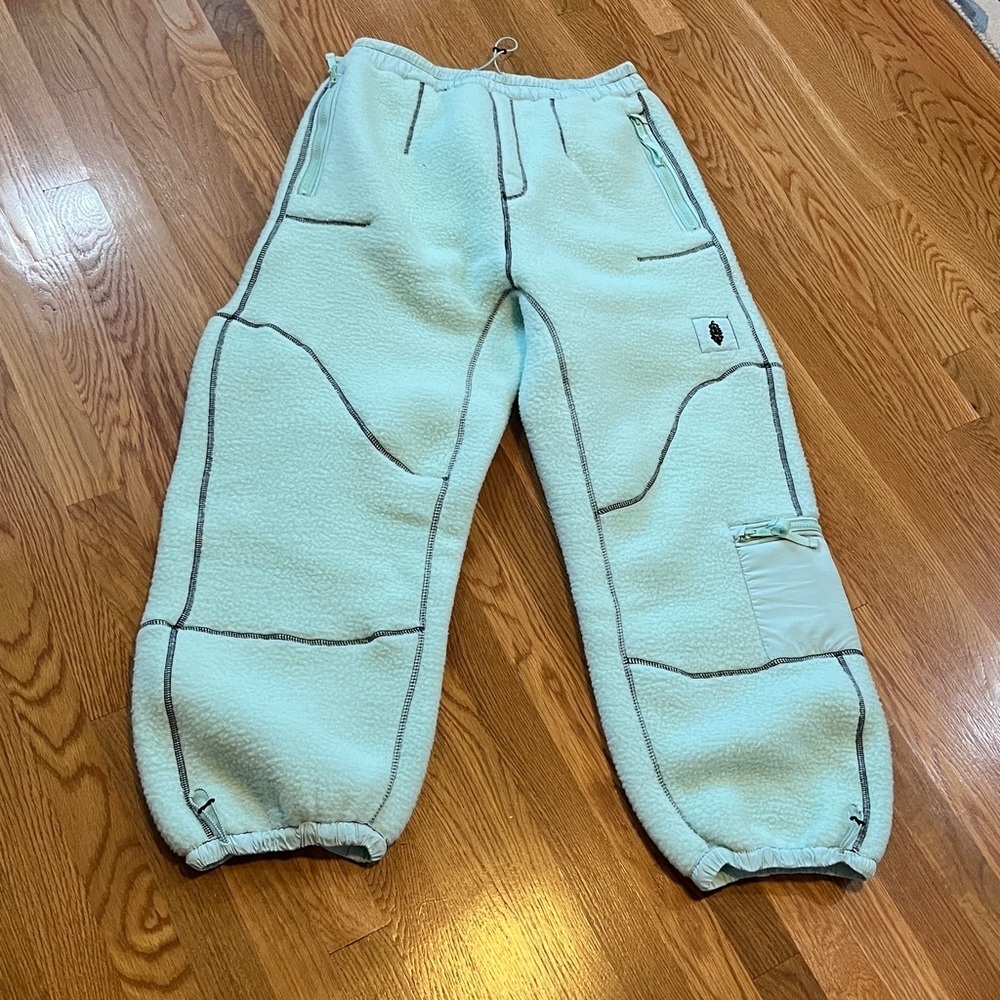 Free People Hit The Slopes Fleece Pants Size L NEW - Picture 6 of 13